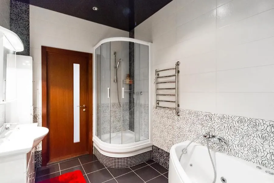 Роскошная 3К Квартира 135М2 На Набережной. Минская Kyiv Apartment