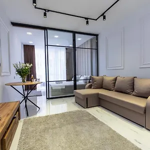 Fashionable Apartments. Smartplaza Metro Minskaya. Obolon Апартаменты