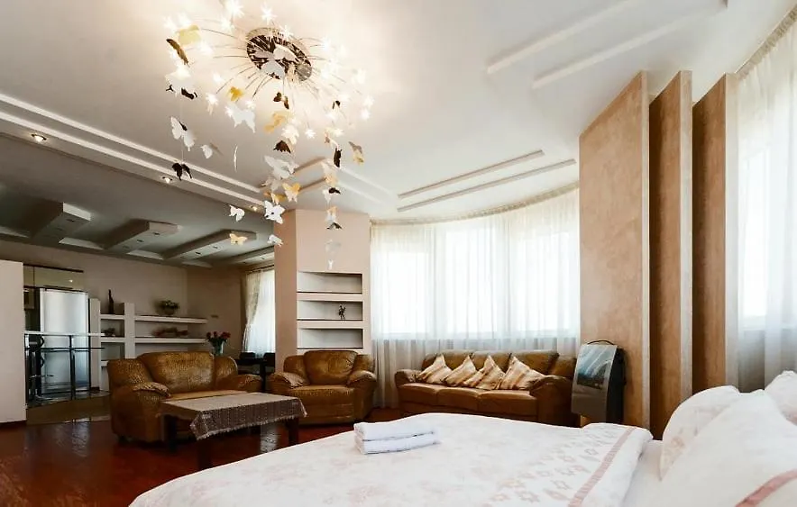 Роскошная 3К Квартира 135М2 На Набережной. Минская Kyiv Apartment